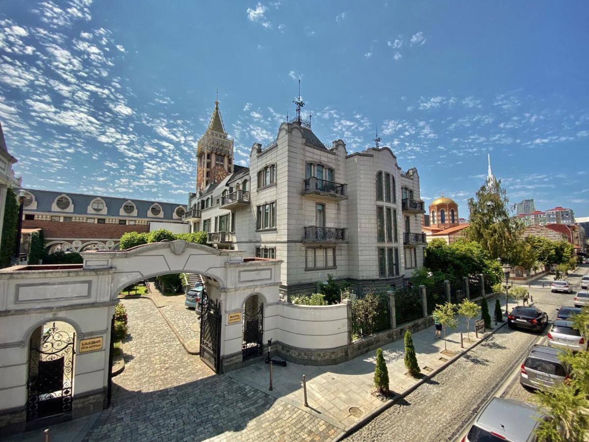 Boutique Hotel O. Galogre Batumi Exterior photo