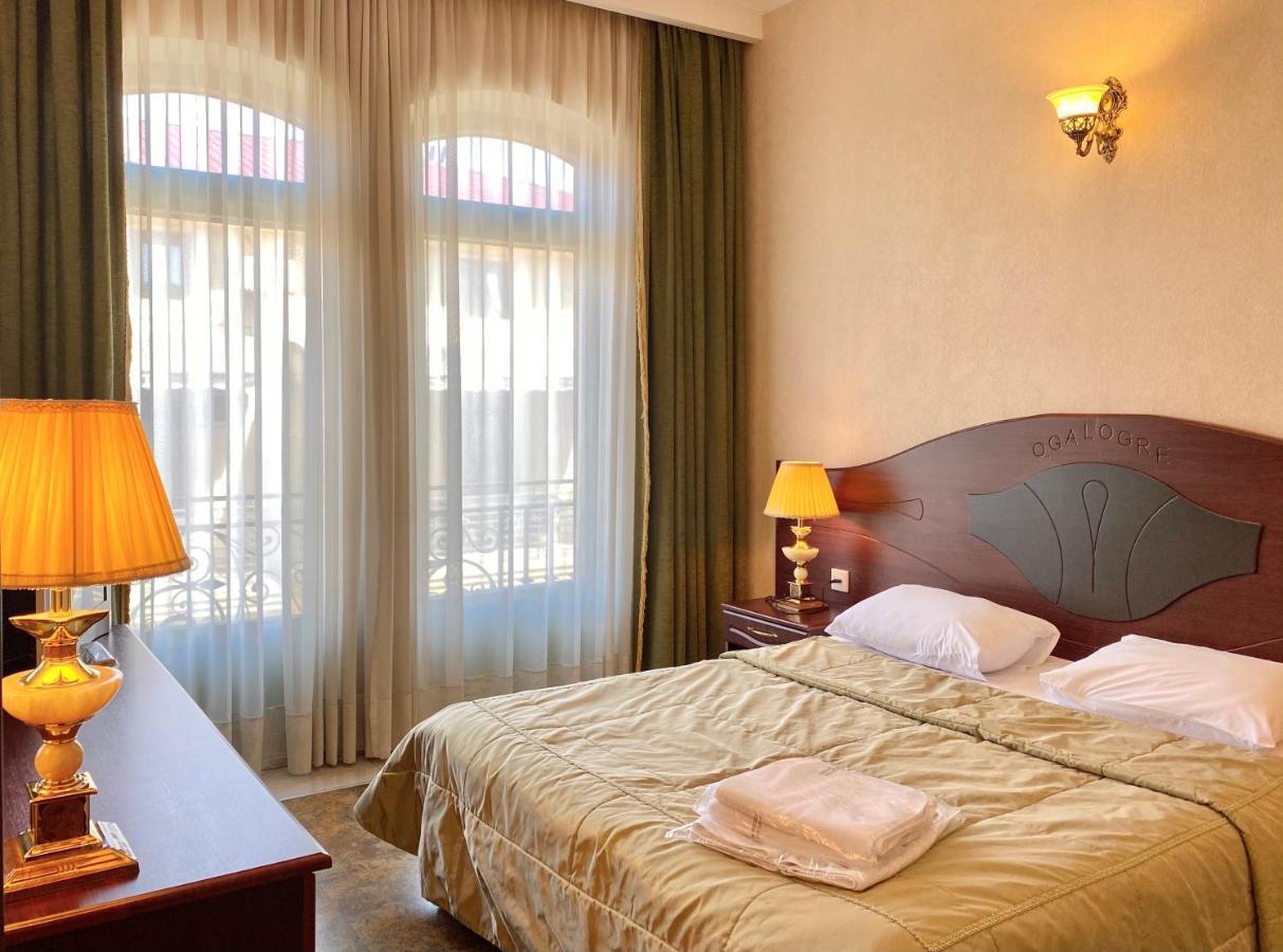 Boutique Hotel O. Galogre Batumi Exterior photo