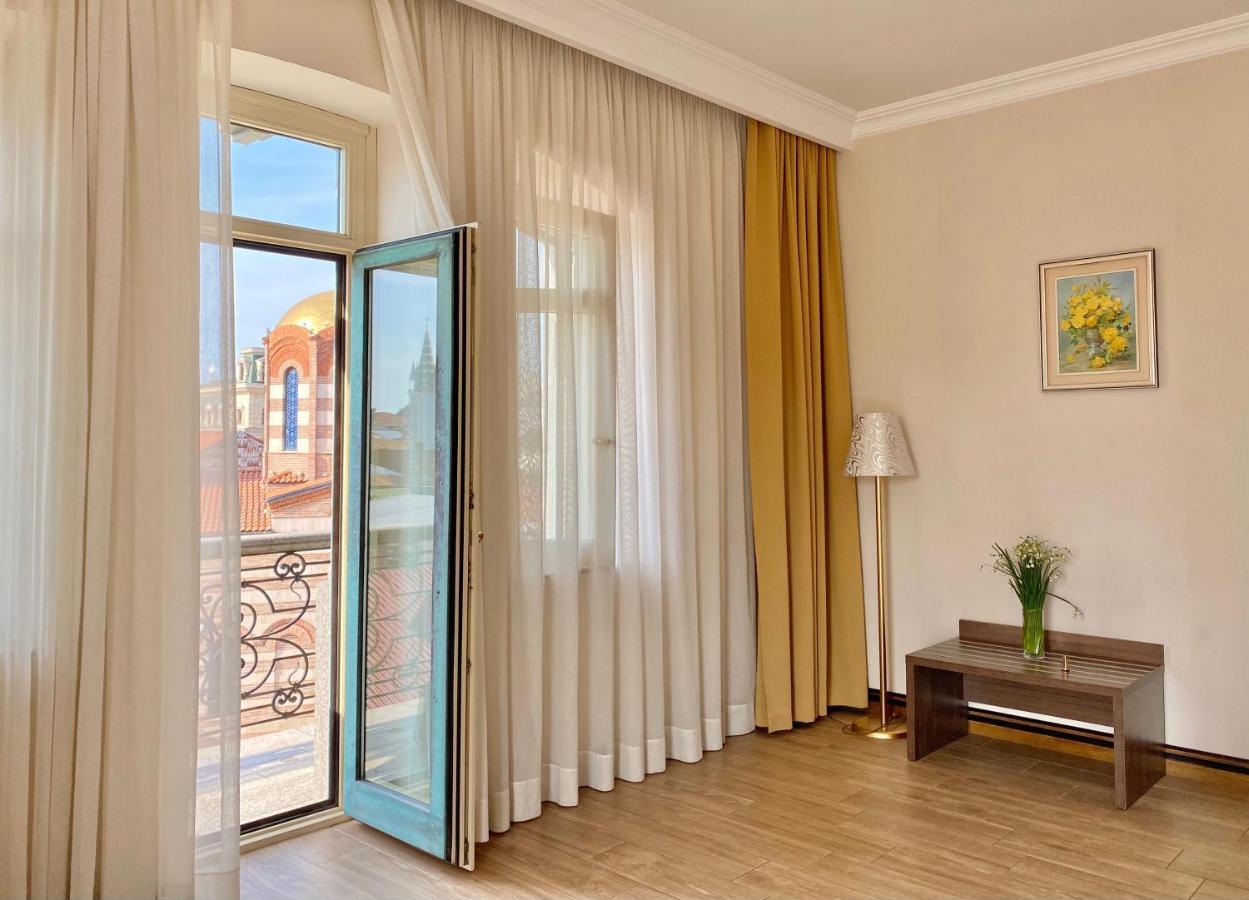 Boutique Hotel O. Galogre Batumi Exterior photo