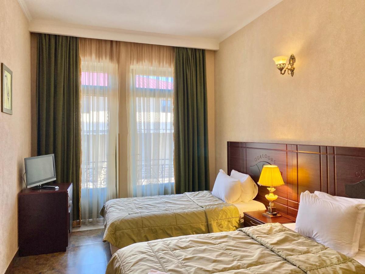 Boutique Hotel O. Galogre Batumi Exterior photo